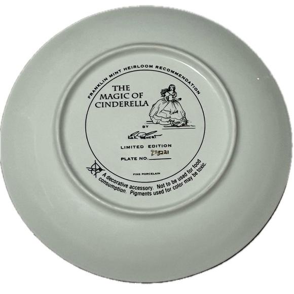 Franklin Mint Heirloom Recommendation The Magic of Cinderella, signed Lt’d Ed. - Picture 3 of 3